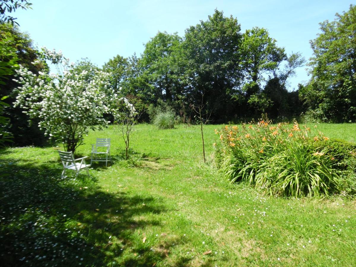 Manoir à Tamervile Tamerville Extérieur photo