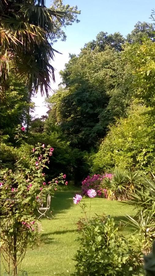Manoir à Tamervile Tamerville Extérieur photo