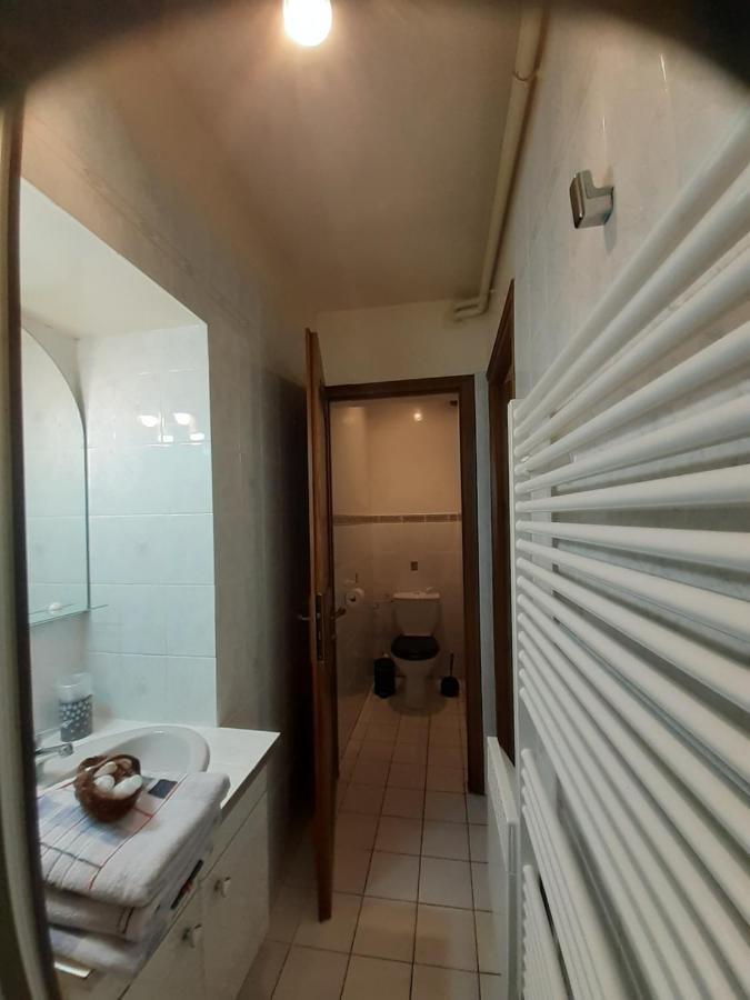 Manoir à Tamervile Tamerville Extérieur photo