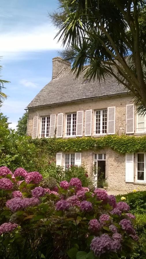 Manoir à Tamervile Tamerville Extérieur photo